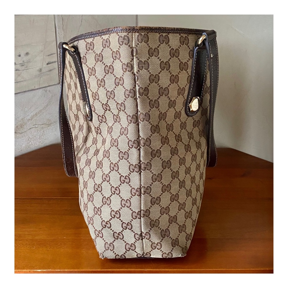🔥SOLD🔥AUTHENTIC GUCCI SHOULDER BAG TOTE - Picture 5 of 14